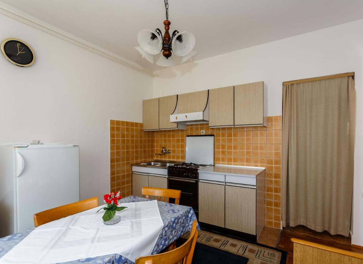 Apartmani Jelica Krk Town Εξωτερικό φωτογραφία