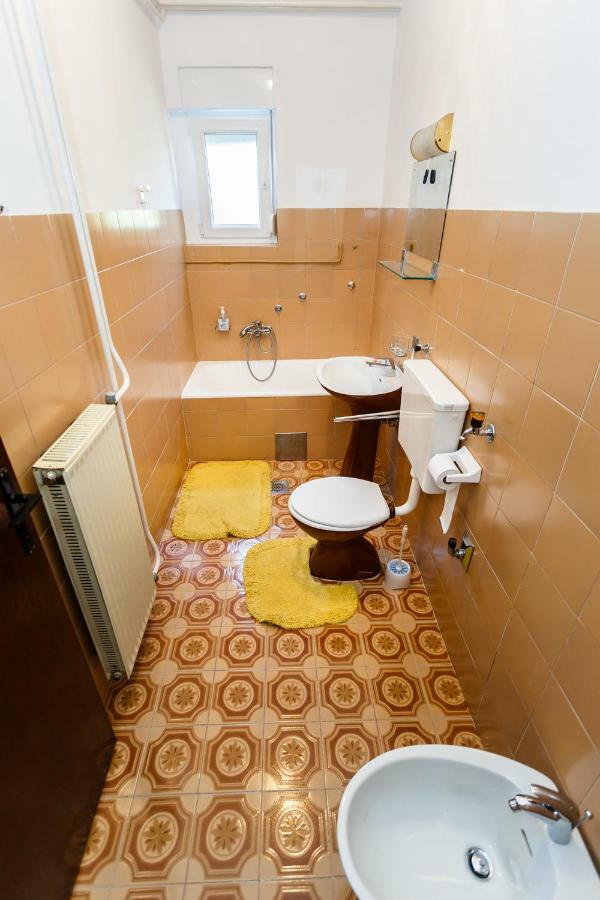Apartmani Jelica Krk Town Εξωτερικό φωτογραφία